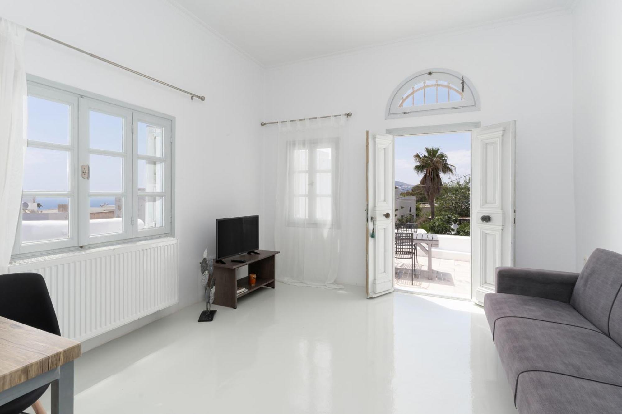 On An Island Suites & Apartments - Fira Eksteriør bilde